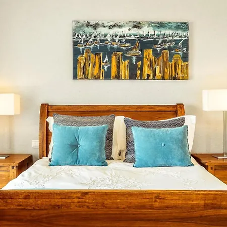 Lovely Very Private With Beautiful Gardens