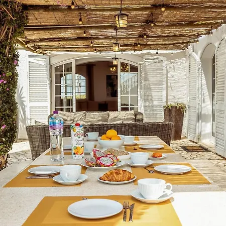 Last-Minute August 5Br Heated Pool In Albufeira