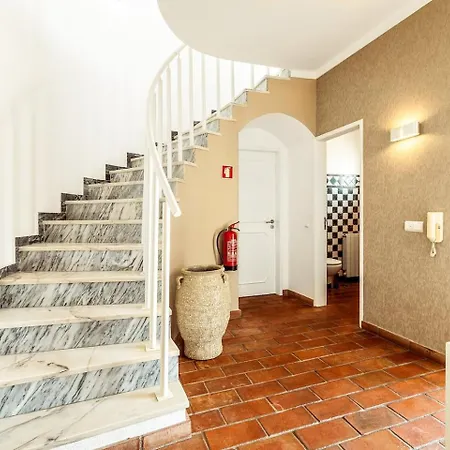 Villa Last-Minute August 5Br Heated Pool In Albufeira