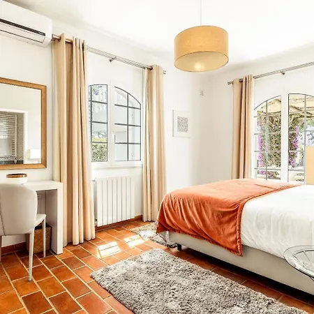 Last-Minute August 5Br Heated Pool In Albufeira Villa Guia (Faro)