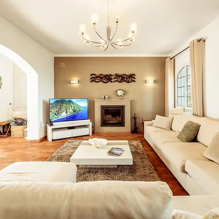Last-Minute August 5Br Heated Pool In Albufeira Villa *