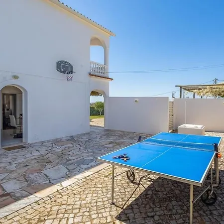 Villa Last-Minute August 5Br Heated Pool In Albufeira