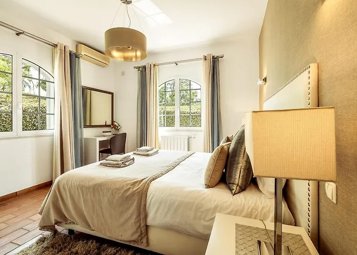 Lovely Very Private With Beautiful Gardens * Guia (Faro)